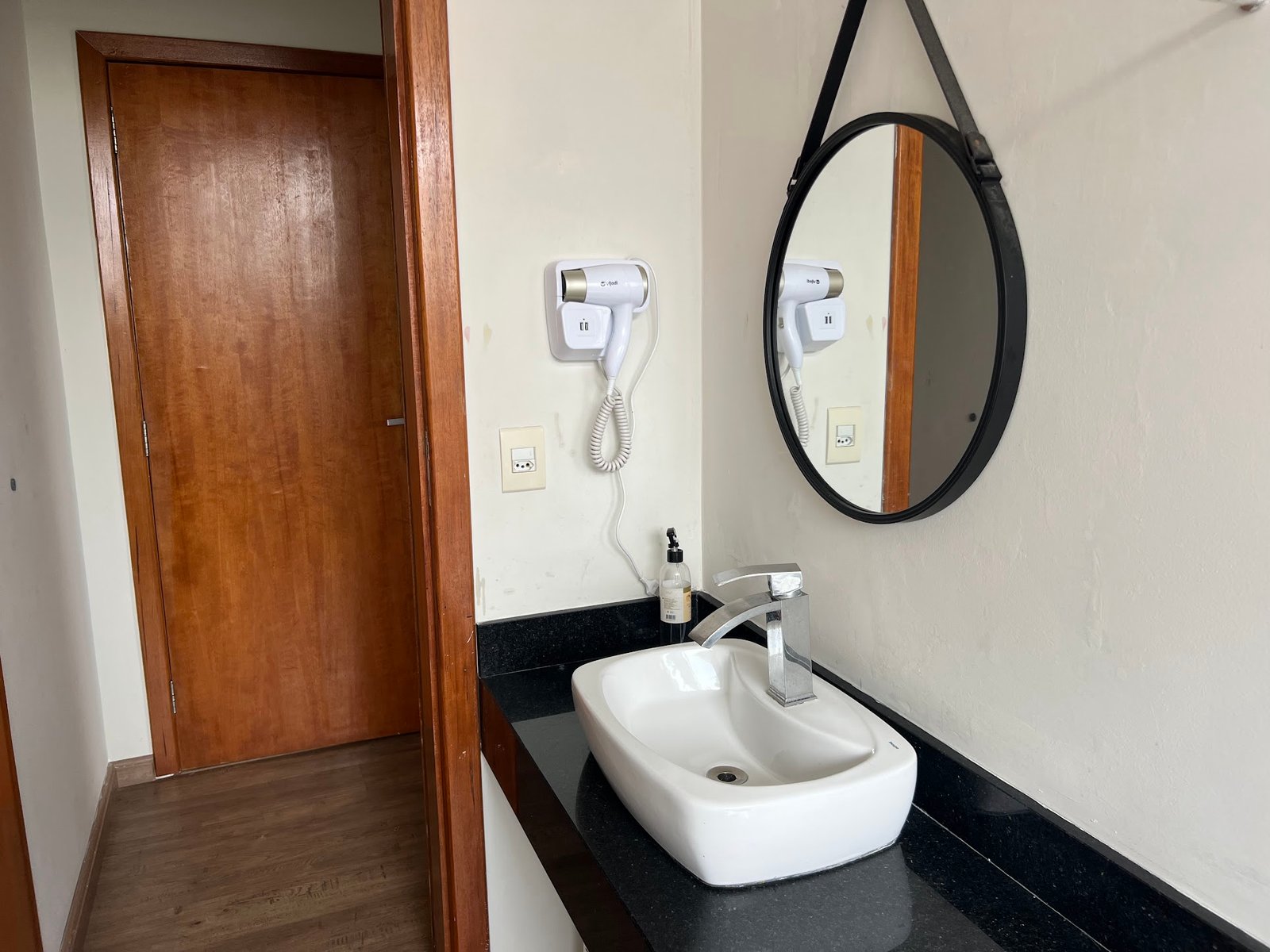 Lavanderia casa São Roque